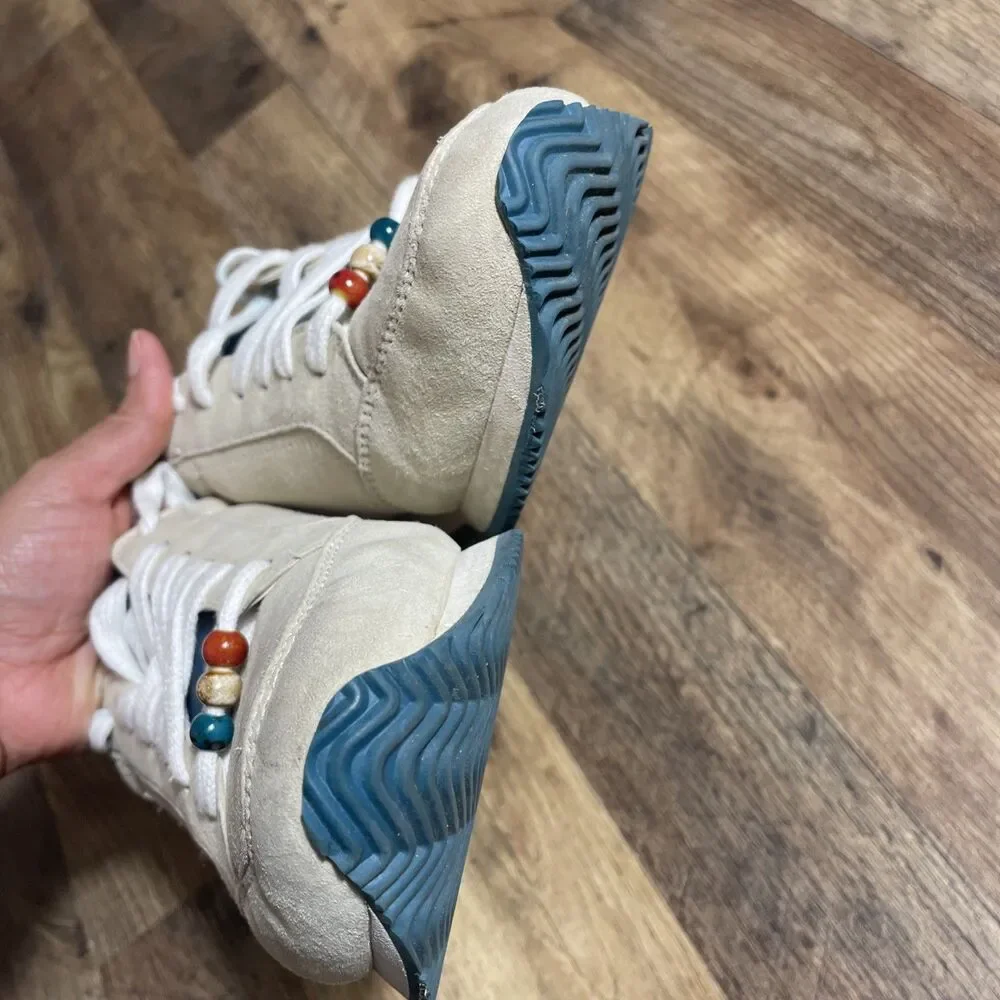 Birdies Suede Sneakers Womens 8 Cream Blue Lace Up Comfort Casual